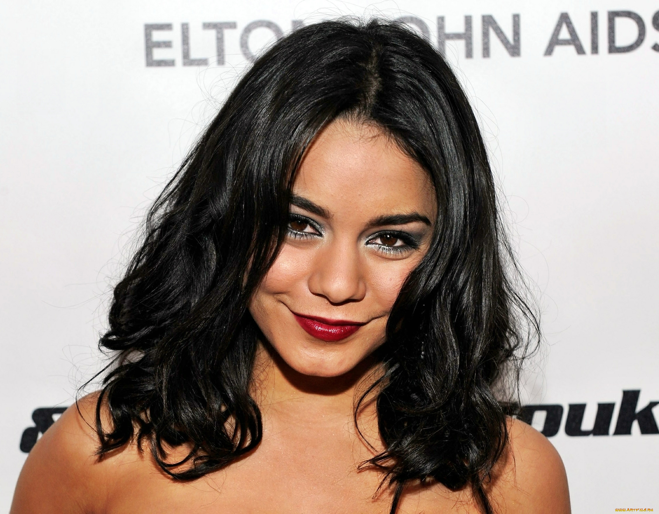 Vanessa Hudgens, , , , 